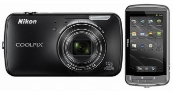 Nikon COOLPIX S800c Android Camera
