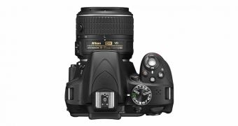Nikon D2300, Coolpix P8000 Cameras Get Fresh Details
