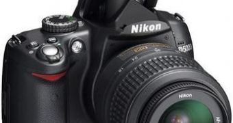 Nikon Discontinues the D5000, Goes on Sale
