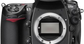 Nikon D700 full-frame camera body