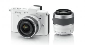 Nikon V1 interchnageable lens camera
