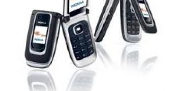 Nokia 6131, Clamshell Phone Presented at 3GSM