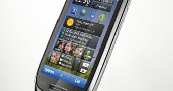 Nokia C7 starts shipping