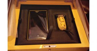 Lumia 920 in a limited edition package