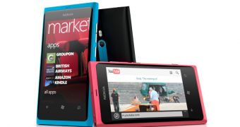 Nokia offers info on software updates for Lumia 800 and Lumia 710
