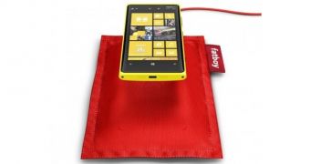 Fatboy Wireless Charging Pillow for Nokia Lumia 920