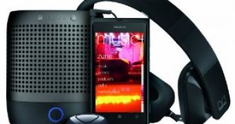 Nokia Lumia 800 Entertainment Bundle
