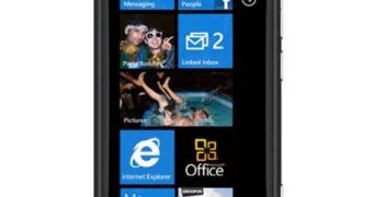 Nokia Lumia 800 on Sale in India for 350 USD (270 EUR)