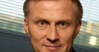 Nokia's Anssi Vanjoki, Head of Mobile Solutions, Resigns