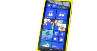 Nokia Lumia 920-like smartphone