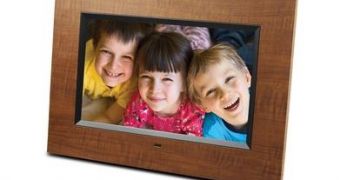 One of the new ViewSonic digital photo frames