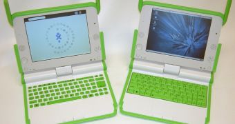 OLPCs' XO Laptop Ships, Uruguay Gets It First