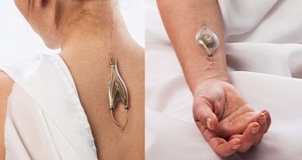 Jewelry harvests energy from the blood flow of the person wearing it