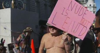 Activists protest public nudity ban in San Francisco