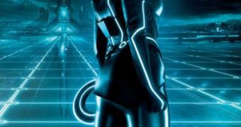 Olivia Wilde says she went for the androgynous look, downplayed her hotness for “Tron: Legacy”