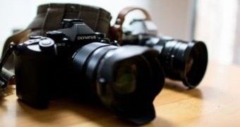Olympus OM-D E-M1 Camera w/ Lens