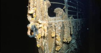 The shipwreck of the Titanic on the bottom of the Atlantic