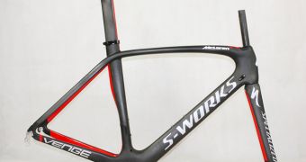 Websites selling counterfeit bike frames shut down by the DHS