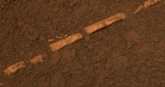 Opportunity Finds Water-Borne Minerals at Endeavour Crater