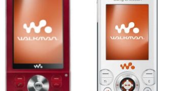 Sony Ericsson W910i and W580i