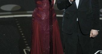 Anne Hathaway and James Franco were hosts of the Oscars 2011, failed at it, according to critics