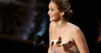 Jennifer Lawrence wins Best Actress at the Oscars 2013