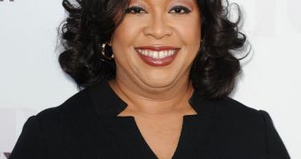 Shonda Rhimes hated Lady Gaga's Oscars 2015 performance and she stands by what she said on Twitter about it