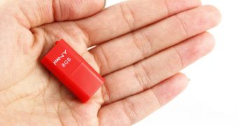 PNY Intros Cube Attache Flash Drive