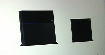 The new PS4 Slim compared to the regular PS4