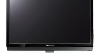 Packard Bell Maestro TV monitors inbound