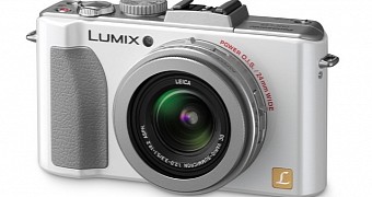 A new Panasonic LX compact camera incoming