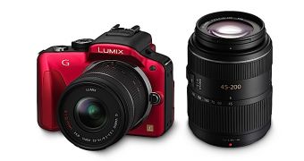 Panasonic Lumix DMC-G3 Micro Four Thirds interchangeable lens camera