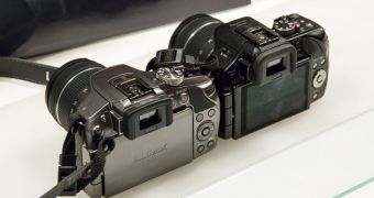 Panasonic LUMIX G6 Digital Camera