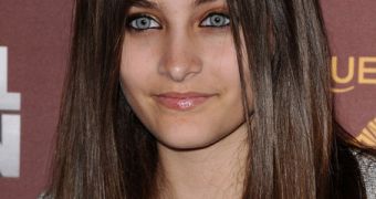 Paris Jackson says she wants to be heart surgeon to “help people”