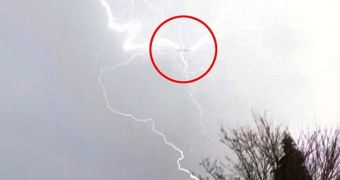 A plane was struck by three lightning bolts at once