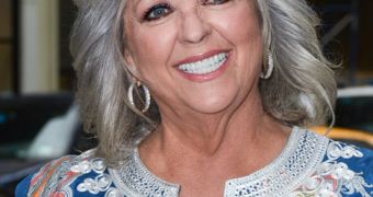 Paula Deen apologizes profusely for using racial slur