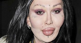 Pete Burns unveils new addition to surgically-altered face: piercings
