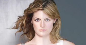 Petition Asks Dove to Ban Photoshop, Make “Real Beauty” More Real