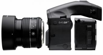 Phase One 645DF+ Digital Camera