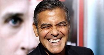 George Clooney photographed his privates on the “Roseanne” sitcom years ago, the photo has never been recovered