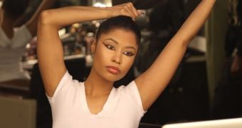 “No perm, no extensions,” Nicki Minaj like fans have never seen her