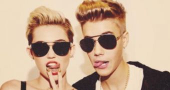 Miley Cyrus and Justin Bieber look so much alike they could be twins