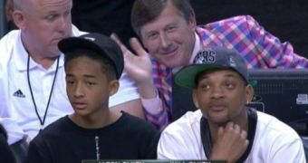 Craig Sager really, really wants to be in the same frame as Will and Jaden Smith