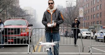 Photographer uses drones to document Harlem disaster