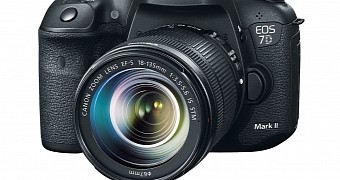 Canon EOS 7D Mark II arrives at Photokina 2014