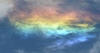 Fire rainbows form over Douglas, Arizona