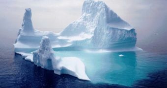 Pine Island Glacier gives birth to a giant iceberg