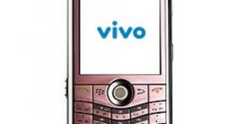 Pink BlackBerry Pearl 8110 with Vivo's logo