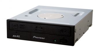 Pioneer Blu-Ray Burner Writes BDXL Disks at 6X