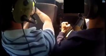 Australian pilot doesn't panic as he crashes plane